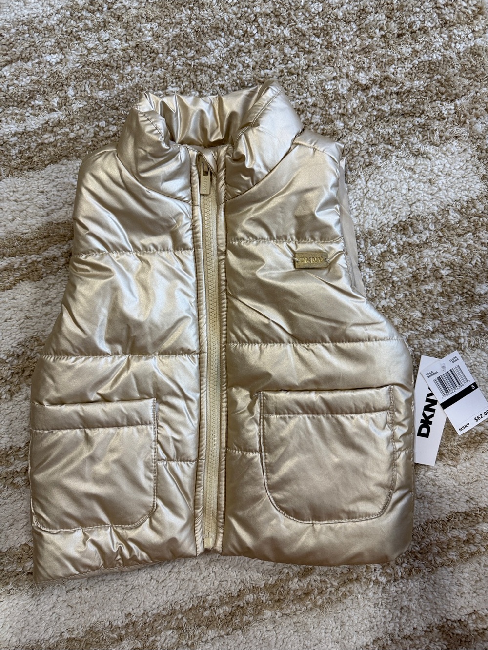 DKNY Girls full zip Gold Metallic Puffer Vest size 5